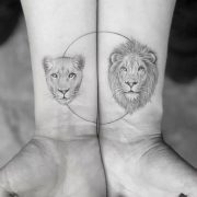 Pareja de León y Leona Tatuaje #amp # León # Leona #paar #tattoo   - Tattoo Vo...